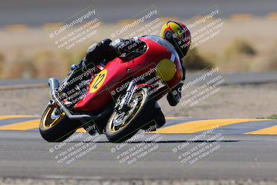 media/Oct-08-2022-SoCal Trackdays (Sat) [[1fc3beec89]]/Turn 14 (1050am)/